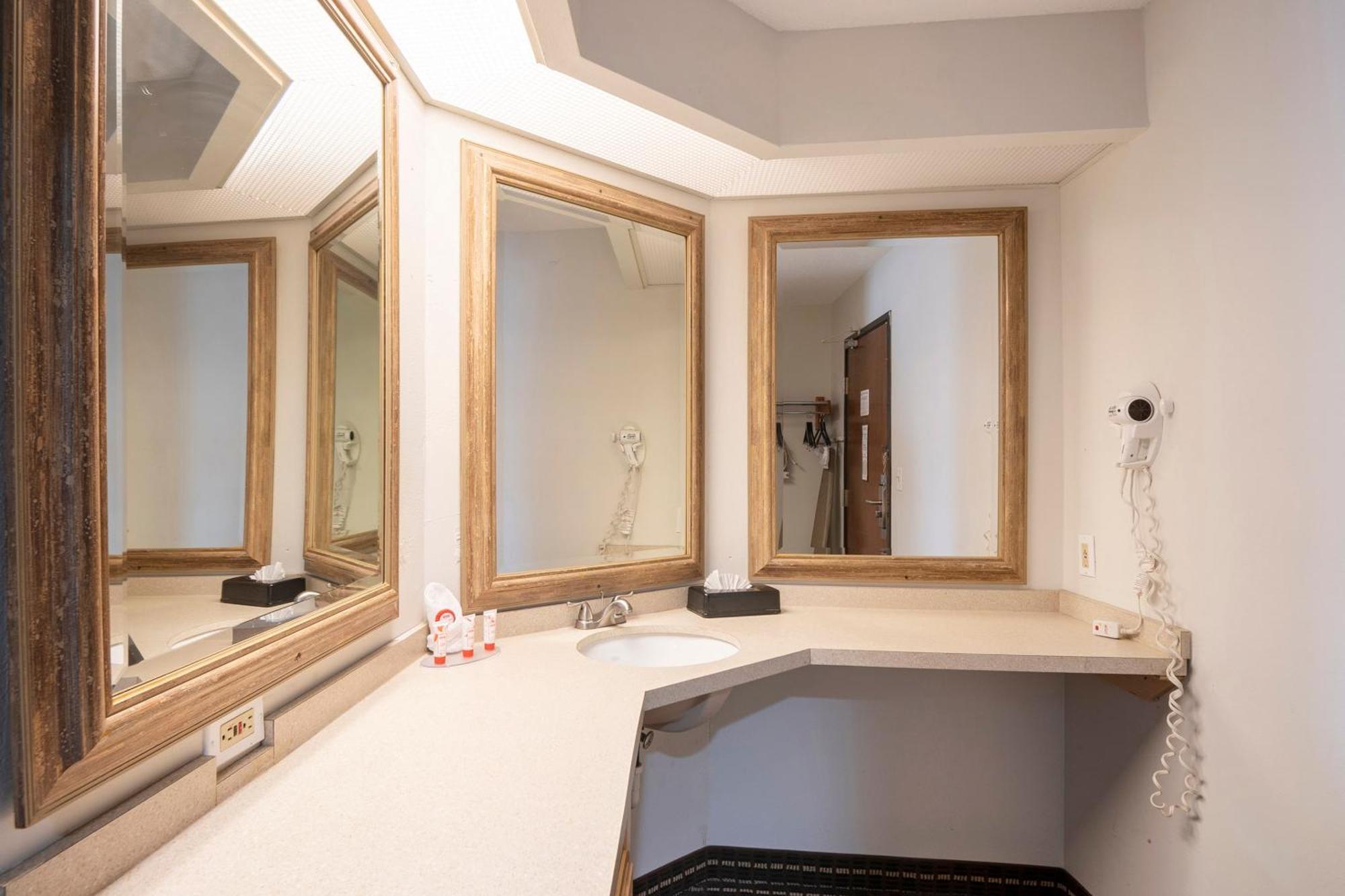 Oyo Townhouse Houston Airport North Ξενοδοχείο Εξωτερικό φωτογραφία