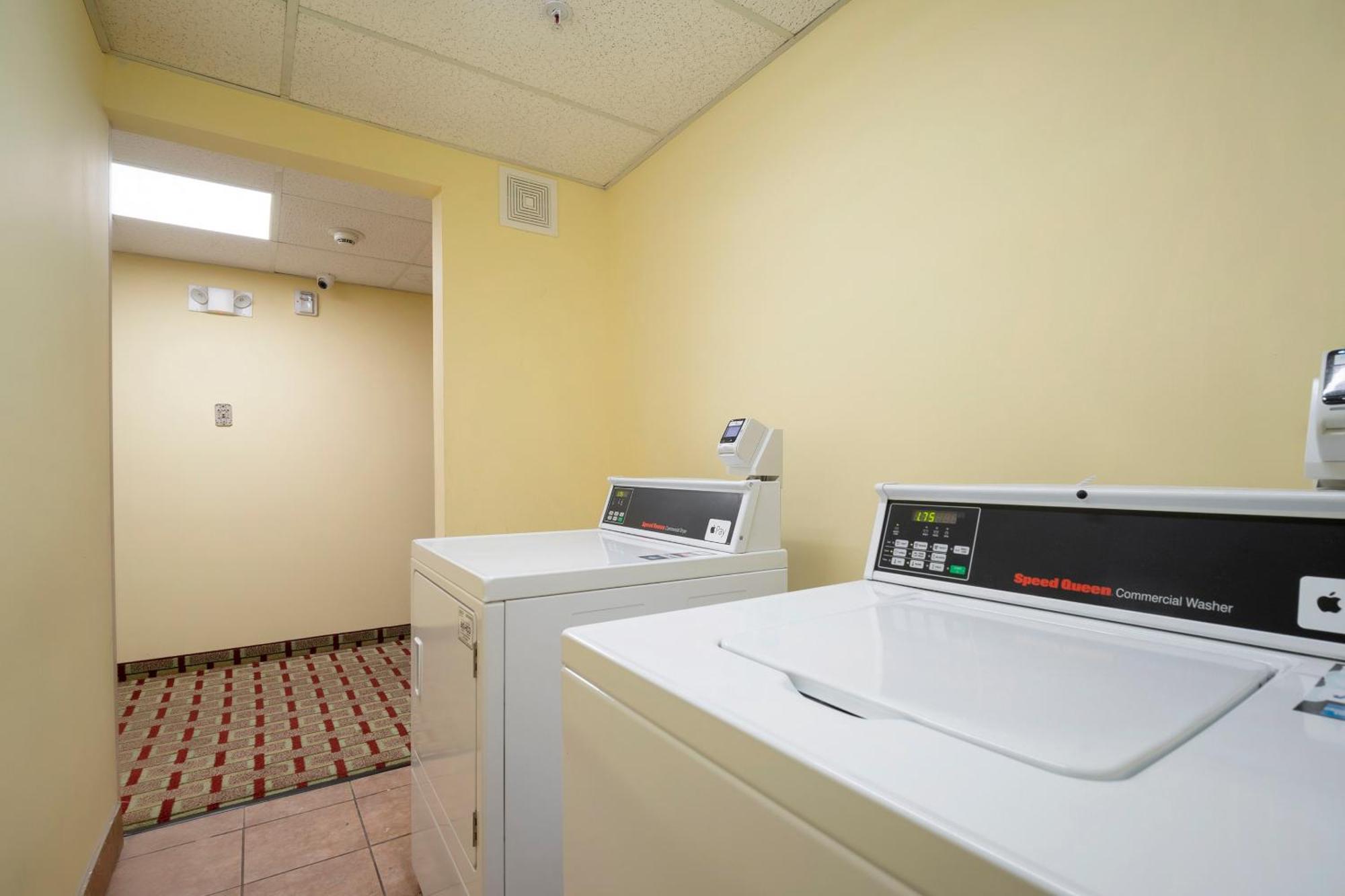 Oyo Townhouse Houston Airport North Ξενοδοχείο Εξωτερικό φωτογραφία